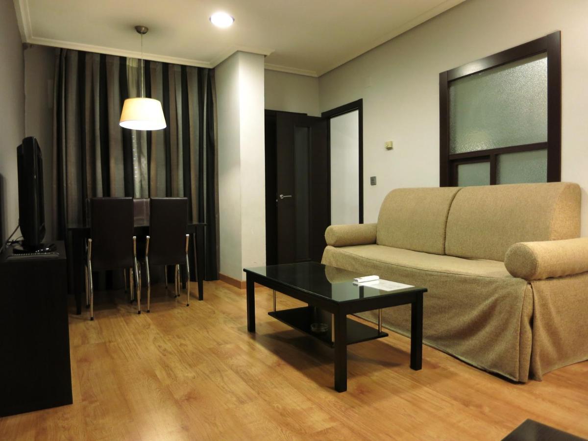Apartamentos Boutique Catedral Valladolid Esterno foto