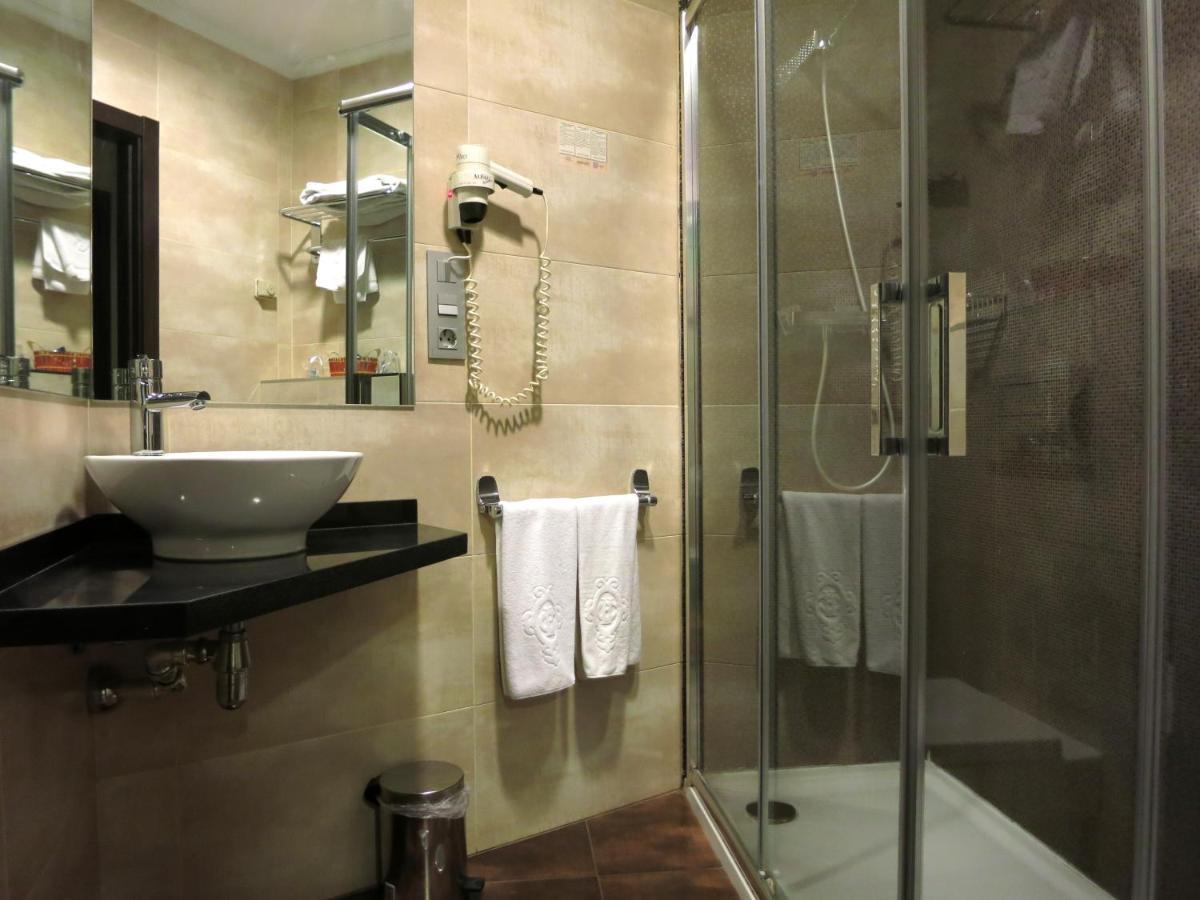 Apartamentos Boutique Catedral Valladolid Esterno foto