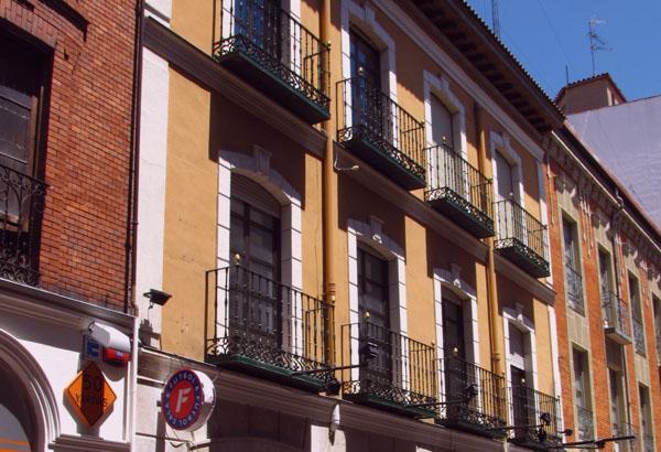 Apartamentos Boutique Catedral Valladolid Esterno foto